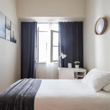 Guest House Bairro Azul Lisboa Екстериор снимка