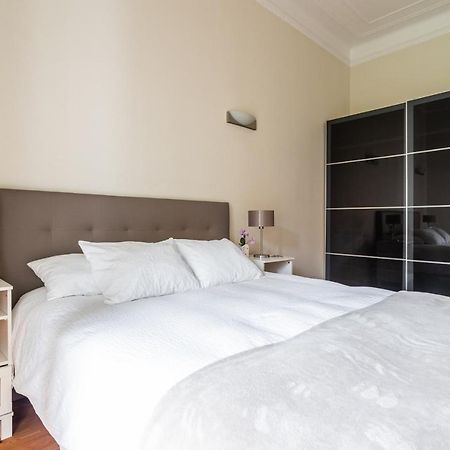 Guest House Bairro Azul Lisboa Екстериор снимка