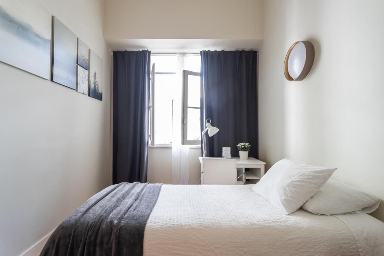 Guest House Bairro Azul Lisboa Екстериор снимка