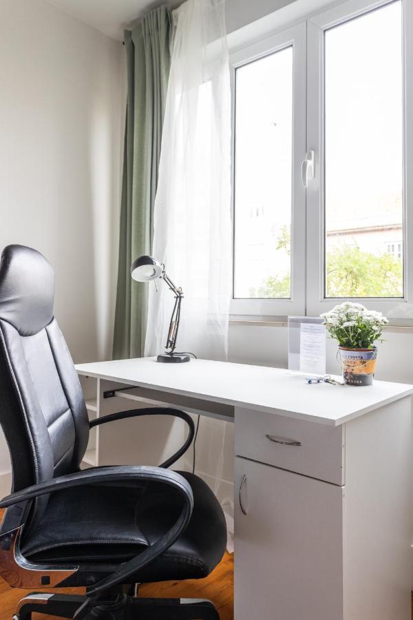 Guest House Bairro Azul Lisboa Екстериор снимка