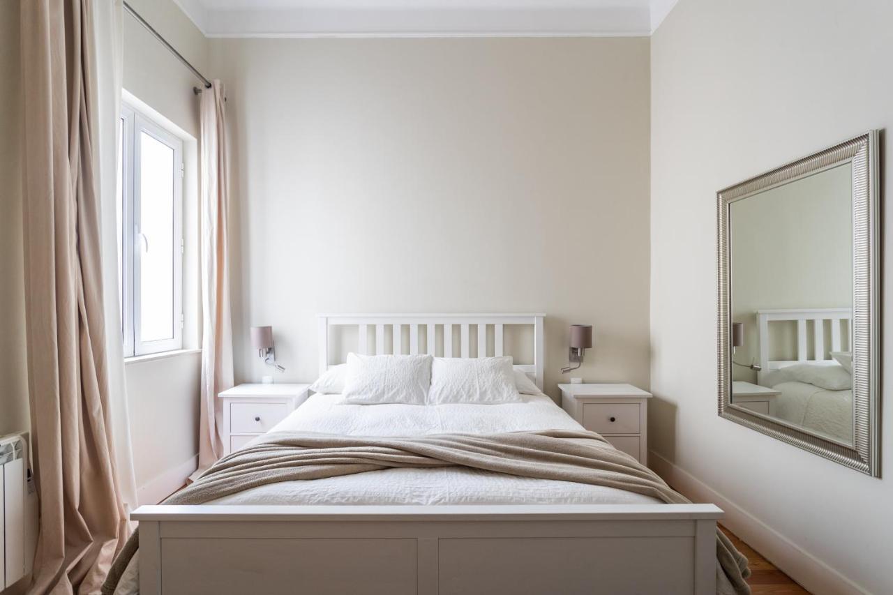 Guest House Bairro Azul Lisboa Екстериор снимка
