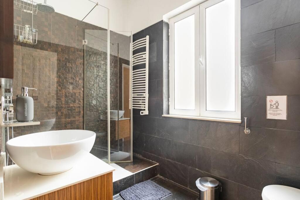 Guest House Bairro Azul Lisboa Екстериор снимка